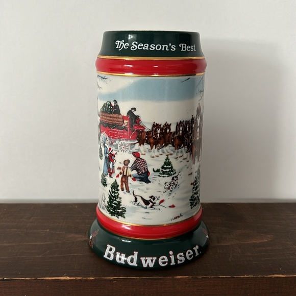 Budweiser Vintage Xmas 1991 Handcrafted“The Season’s Best” Clydesdale Beer Stein - Picture 1 of 12
